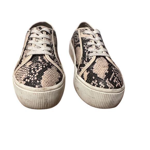 Torrid Snakeskin Print Lace Up Platform Sneaker Sz 7.5 Urban Streetwear Style - Picture 13 of 14